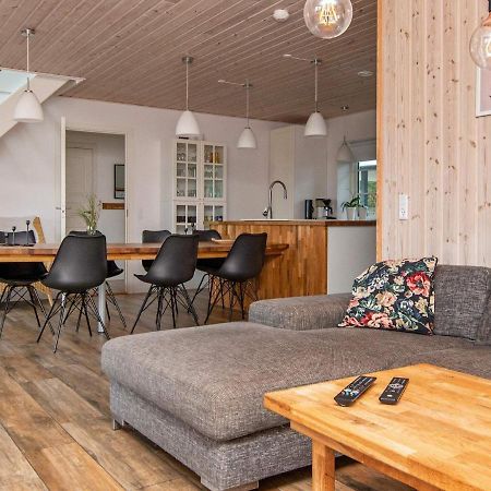 10 Person Holiday Home In Glesborg ภายนอก รูปภาพ