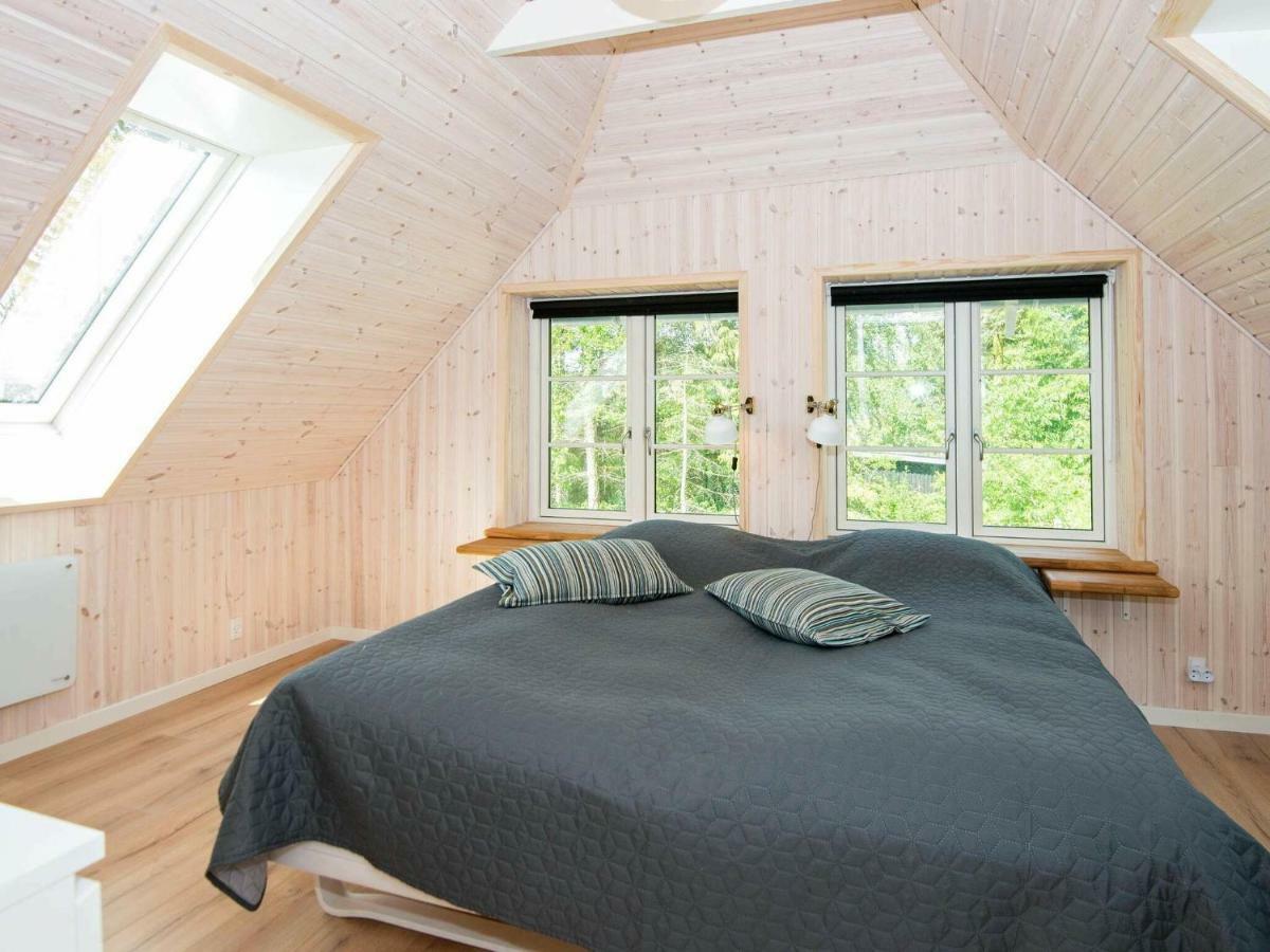 10 Person Holiday Home In Glesborg ภายนอก รูปภาพ