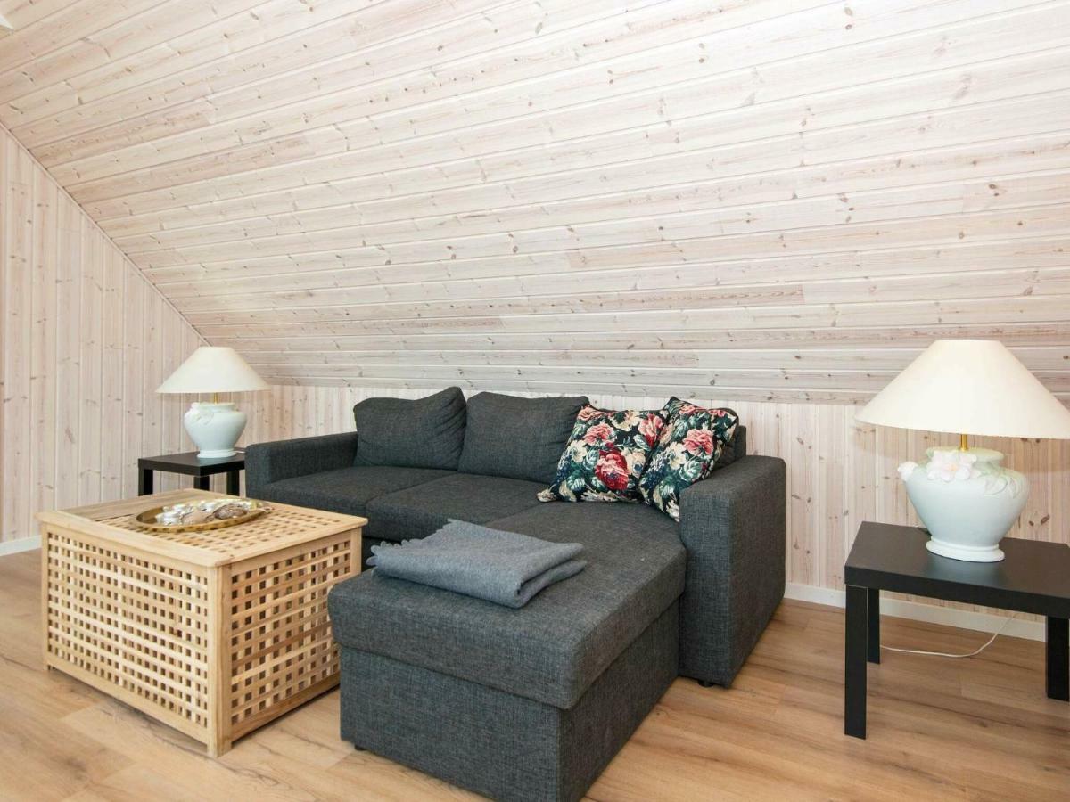 10 Person Holiday Home In Glesborg ภายนอก รูปภาพ